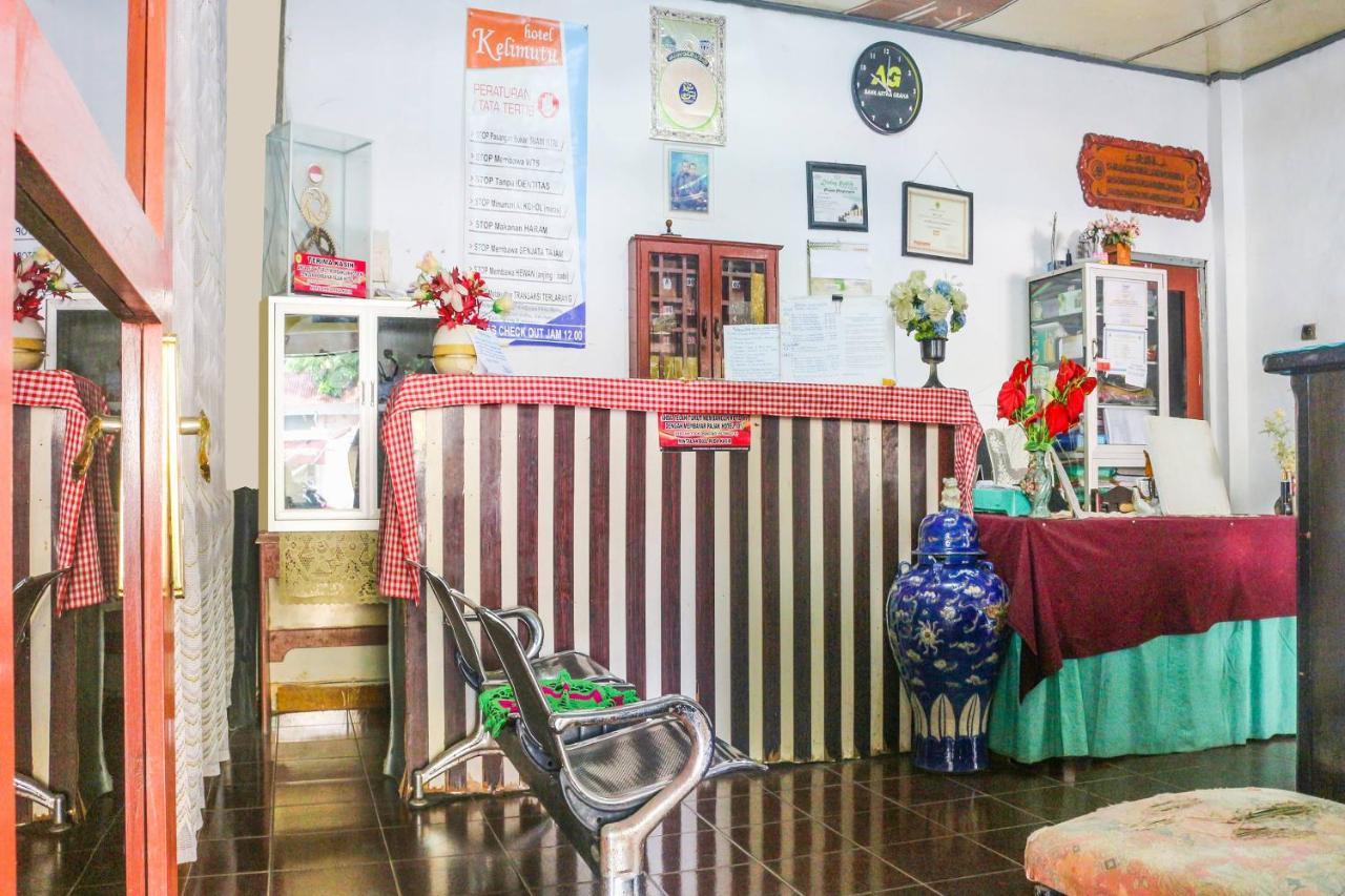 Spot On 91212 Hotel Kelimutu Kupang  Bagian luar foto