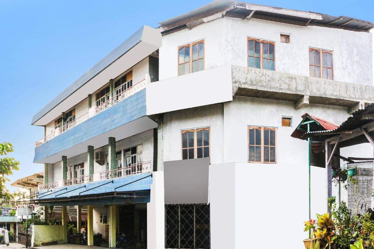 Spot On 91212 Hotel Kelimutu Kupang  Bagian luar foto